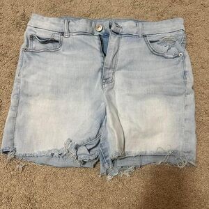 American Eagle curvy shorts